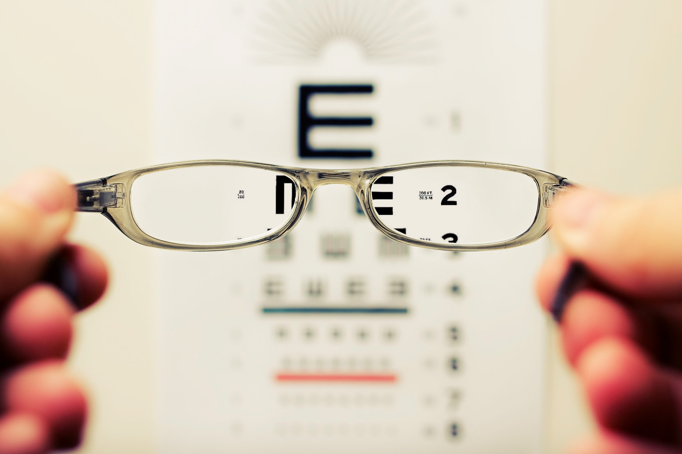 Lentes oftalmicos - Especialistas Ópticos